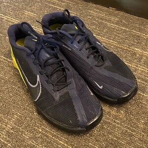 Nike Dark Blue and Bright Yellow Sneakers Metcon Turbo Men Size 10.5 CT1243-400